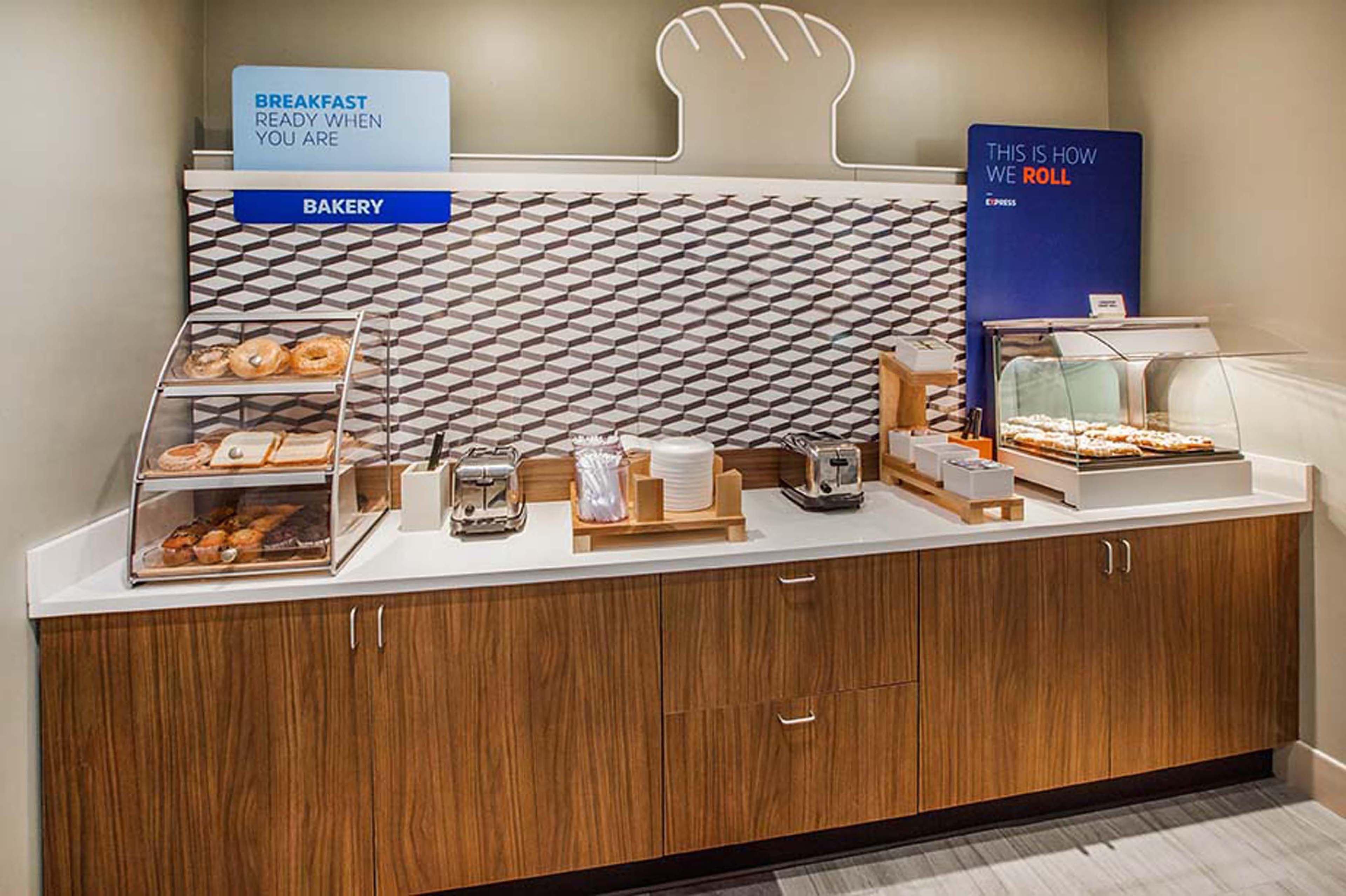 Holiday Inn Express Cincinnati West By Ihg Dent Kültér fotó
